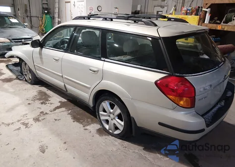 2006 Subaru Outback 3.0R из США, поврежденный, VIN 4S4BP84C164333151